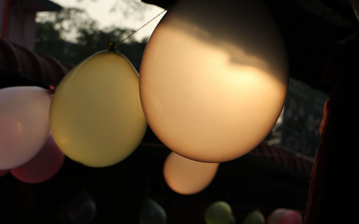 Balloons in the afternoon from Chrome web store to be run with OffiDocs Chromium online Balloons in the afternoon from Chrome web store to be run with OffiDocs Chromium online