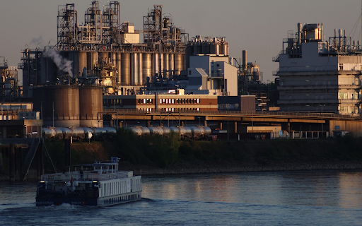Industrial Riverfront at Dusk from Chrome web store to be run with OffiDocs Chromium online Industrial Riverfront at Dusk from Chrome web store to be run with OffiDocs Chromium online