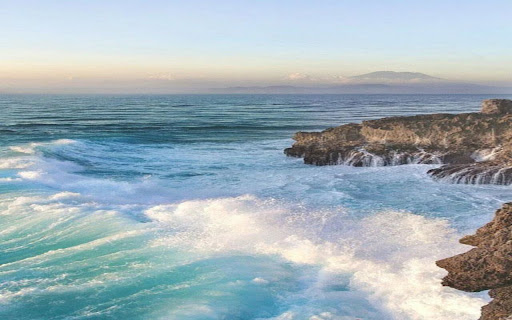 Sea waves crashing against the cliffs from Chrome web store to be run with OffiDocs Chromium online Sea waves crashing against the cliffs from Chrome web store to be run with OffiDocs Chromium online