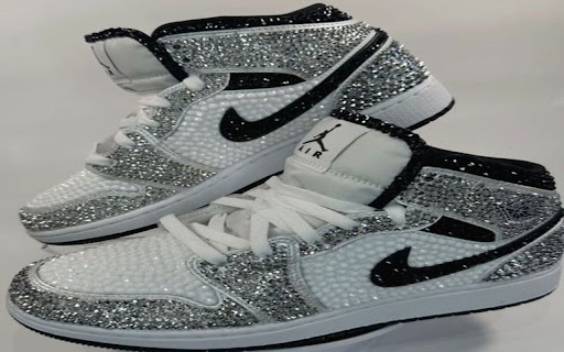 sneakers wallpaper from Chrome web store to be run with OffiDocs Chromium online sneakers wallpaper from Chrome web store to be run with OffiDocs Chromium online