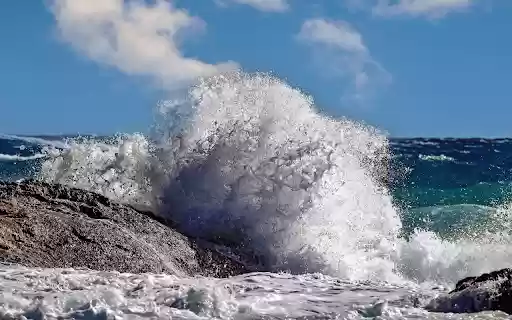 The waves rose high from Chrome web store to be run with OffiDocs Chromium online The waves rose high from Chrome web store to be run with OffiDocs Chromium online